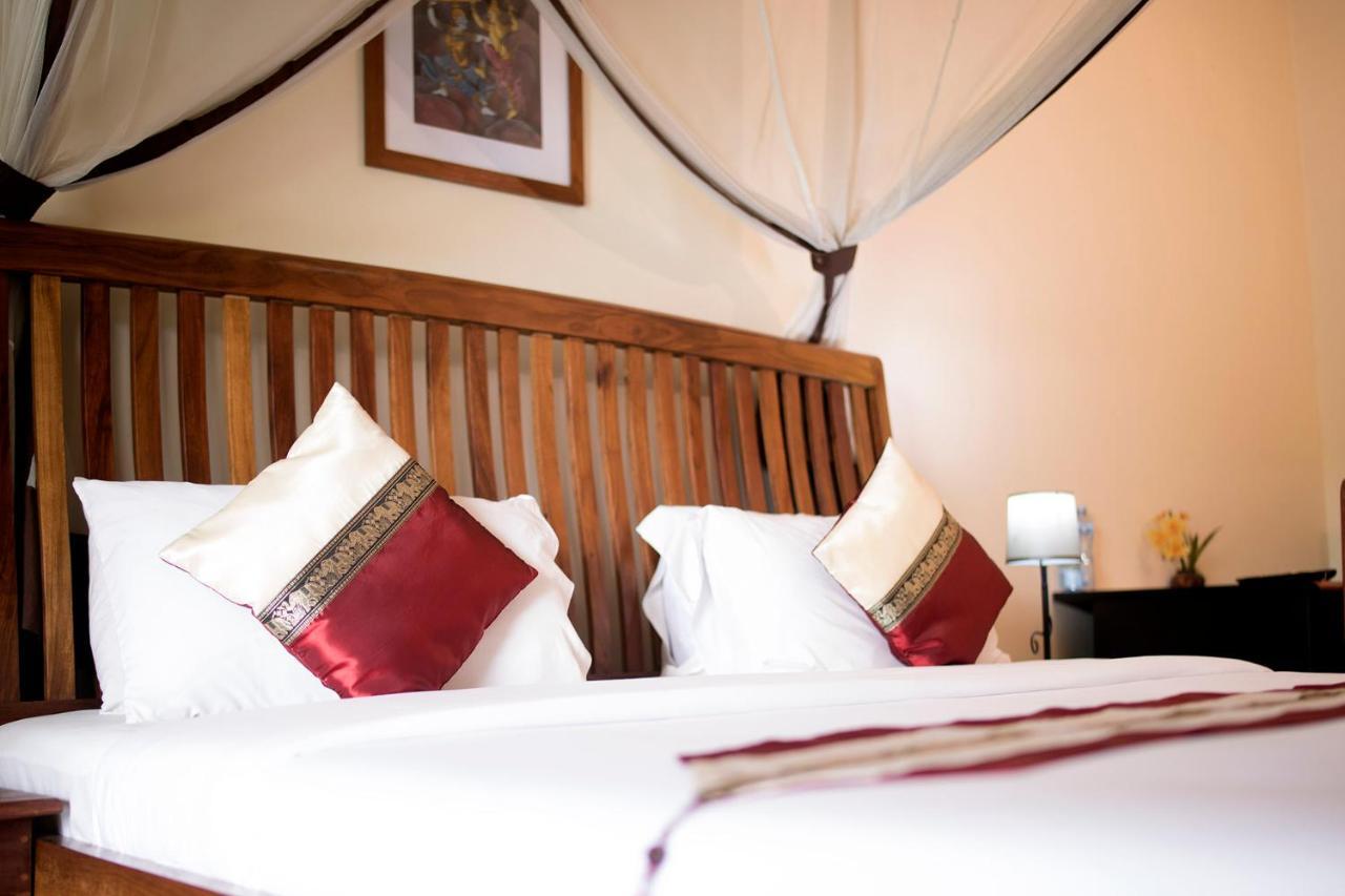 Entebbe Palm Hotel Kültér fotó