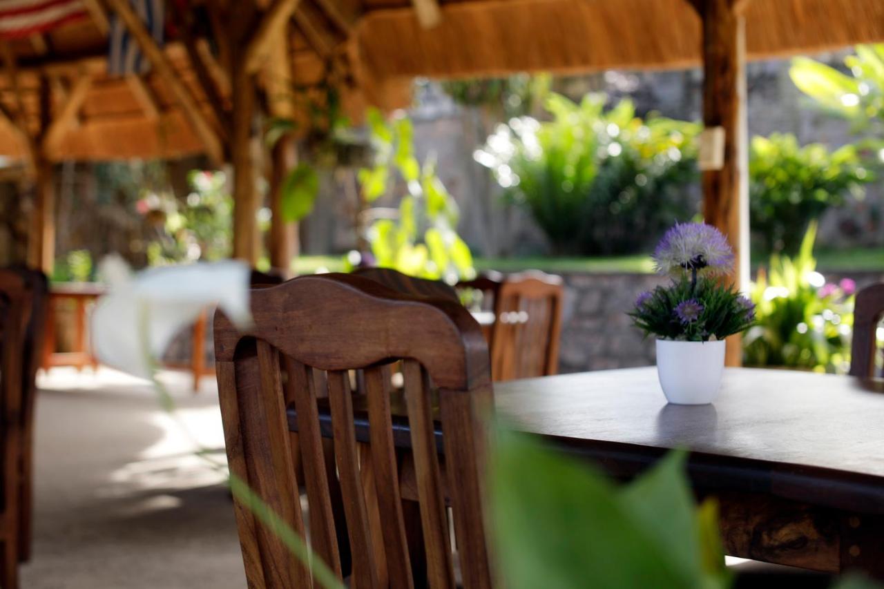 Entebbe Palm Hotel Kültér fotó