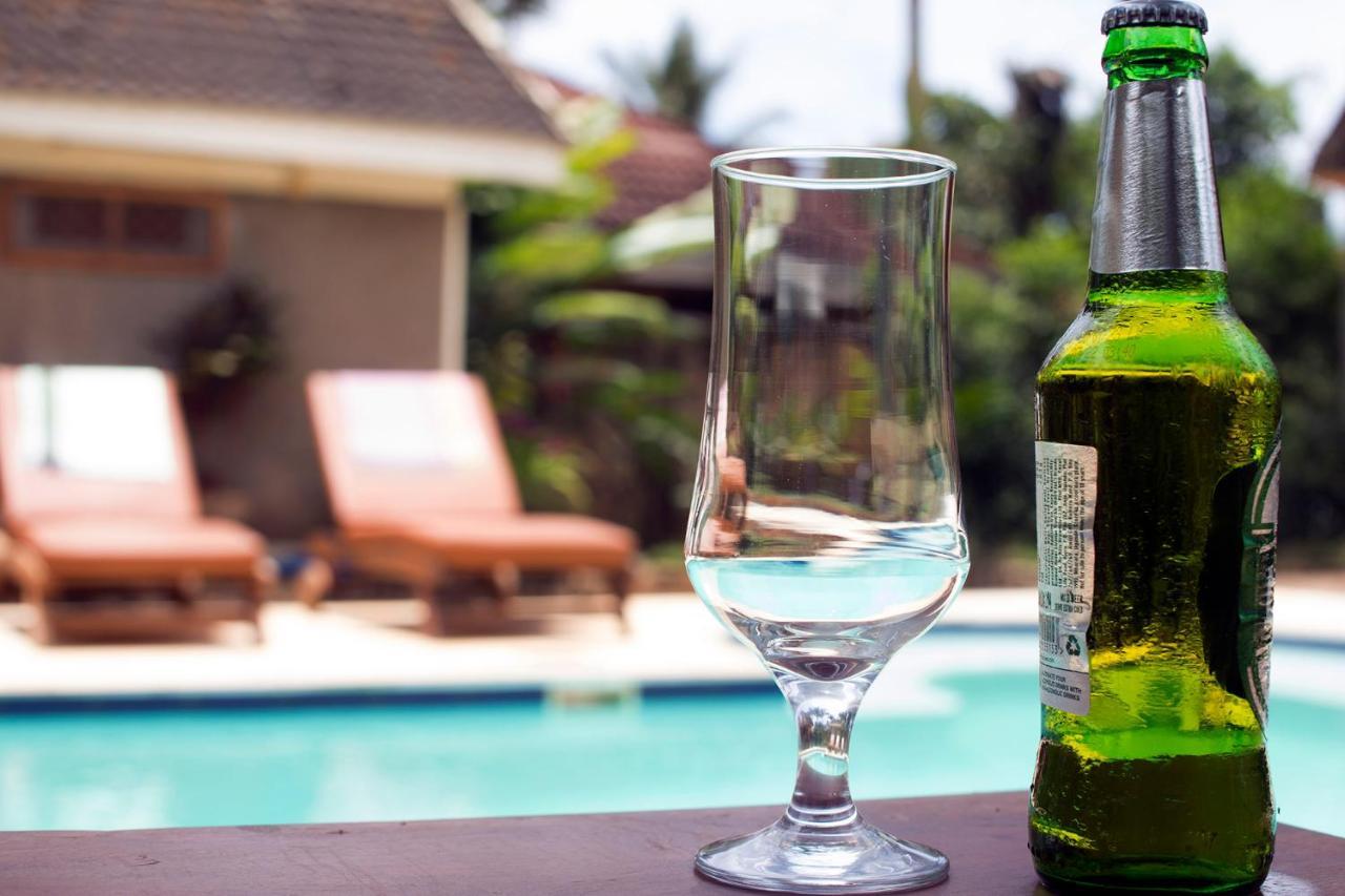 Entebbe Palm Hotel Kültér fotó
