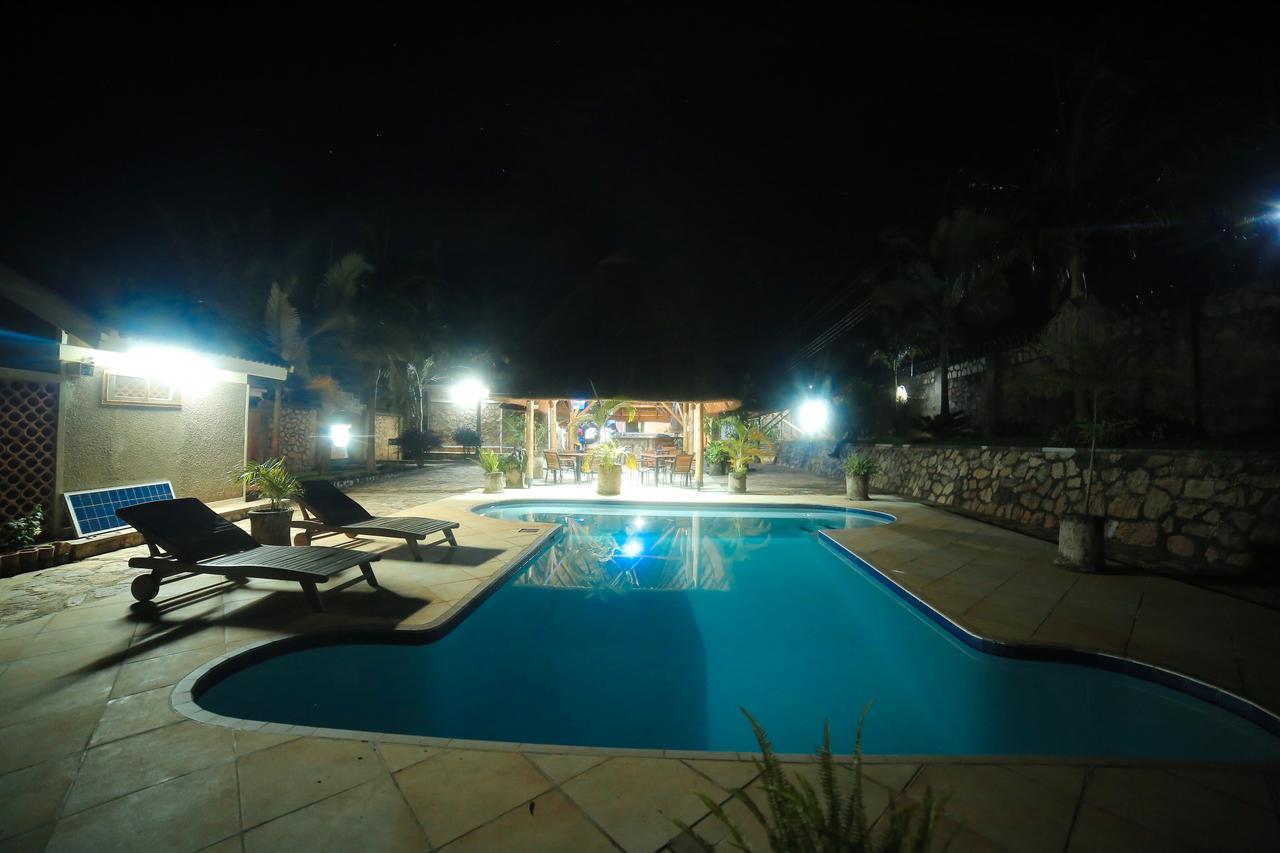 Entebbe Palm Hotel Kültér fotó